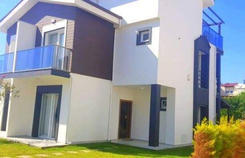 DENİZE 200 MT. 3+1 VİLLA